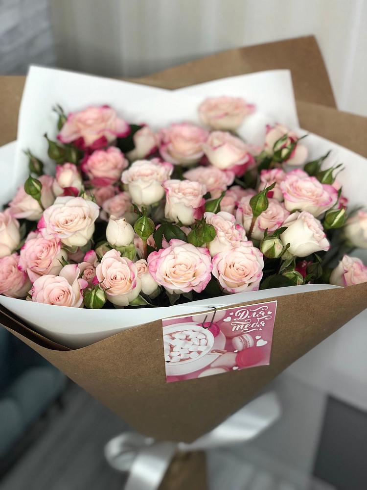 Букет цветов из: Розы в Орлово