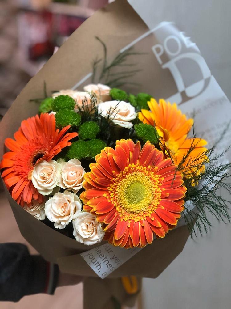 Букет цветов из: Герберы, Хризантемы и Розы в Орлово