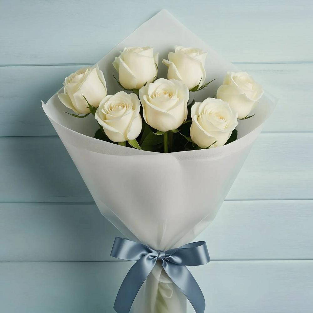 Букет 7 Белых роз Эдлесс Лав в Орлово